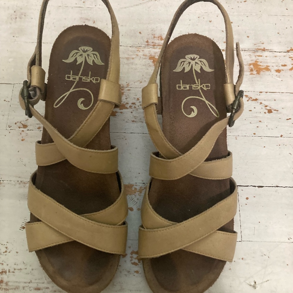 Dansko Frida Wedge Studded Sandal
